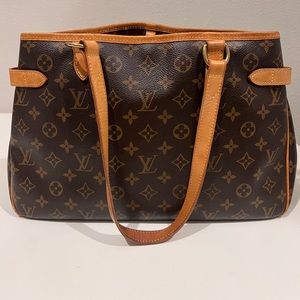 Louis Vuitton Batignolles Monogram Handbag, Canvas Lining, Clasp Closure at Top